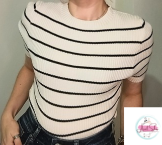 T-shirt in maglia elasticizzata a righe