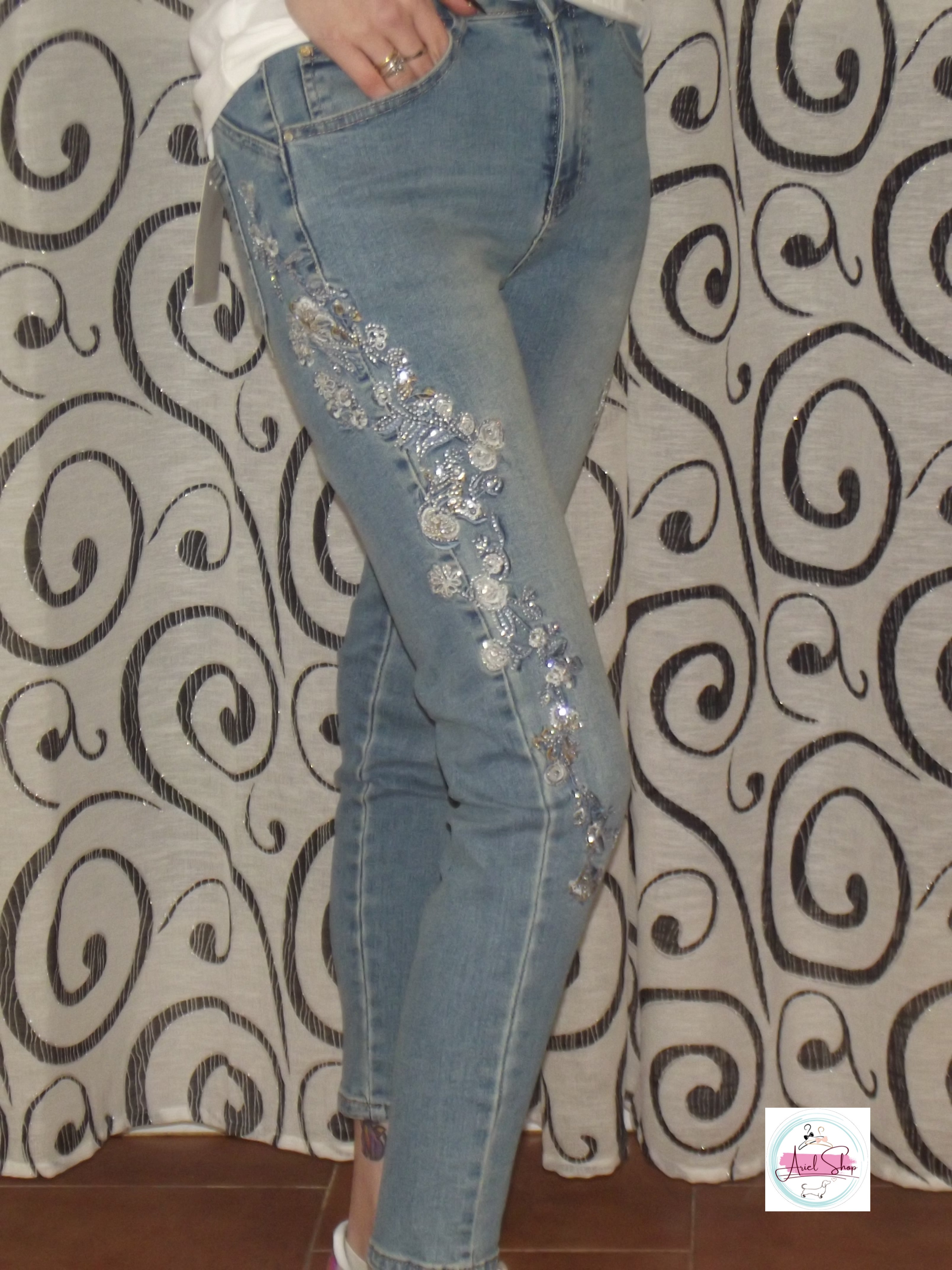 Jeans Fiori e Strass