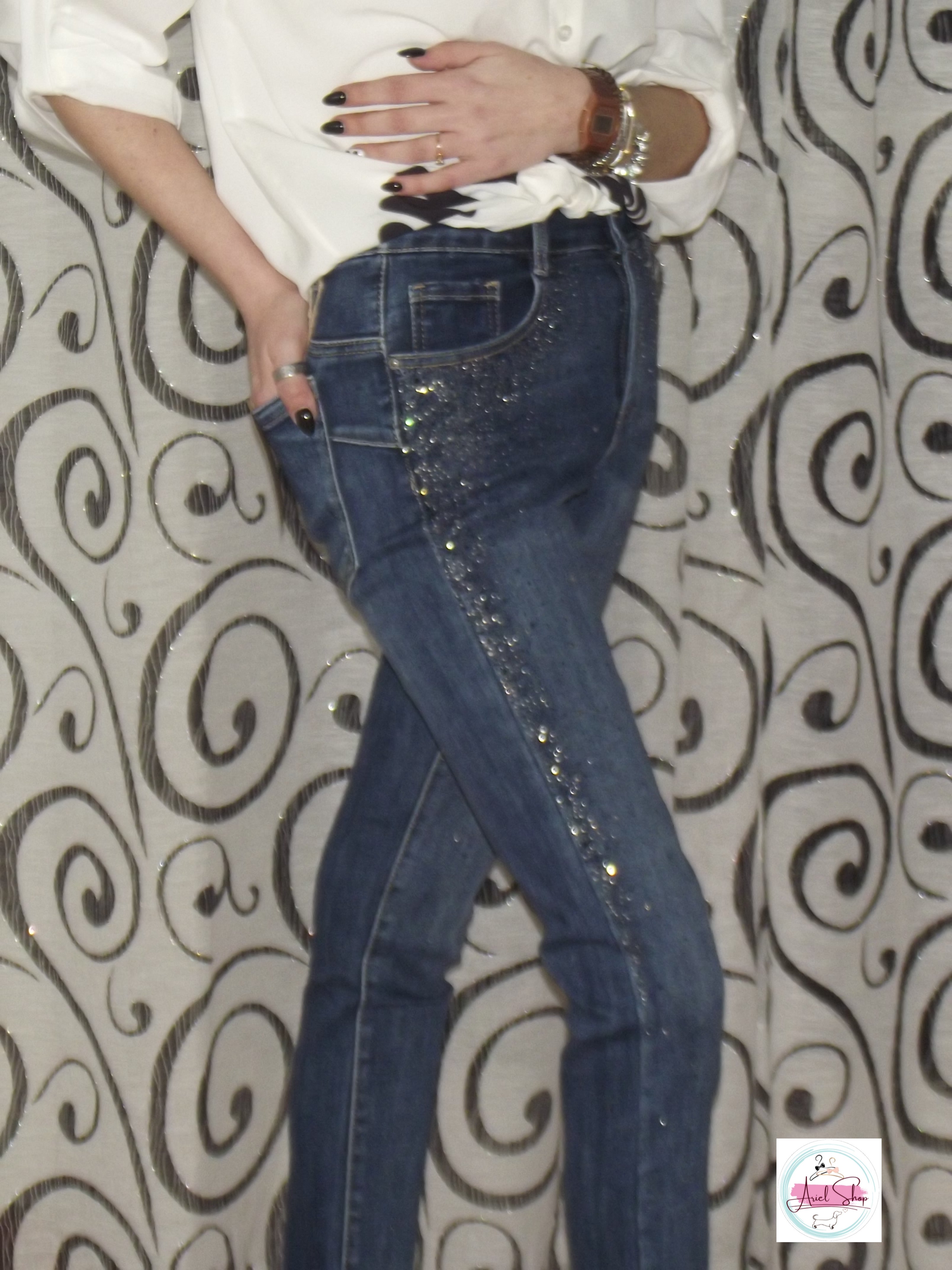 Jeans con strass