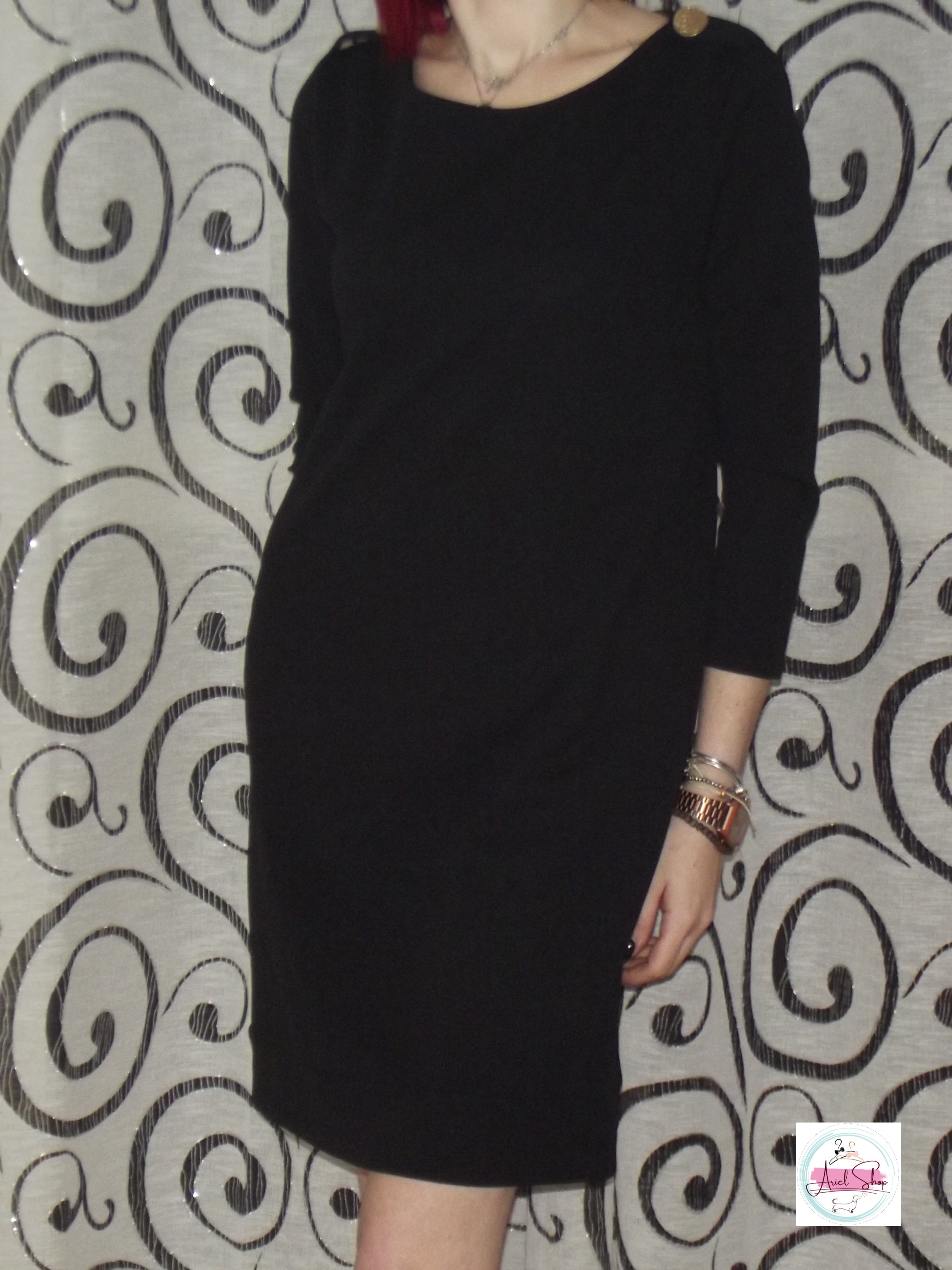 Vestito Nero con Bottoni